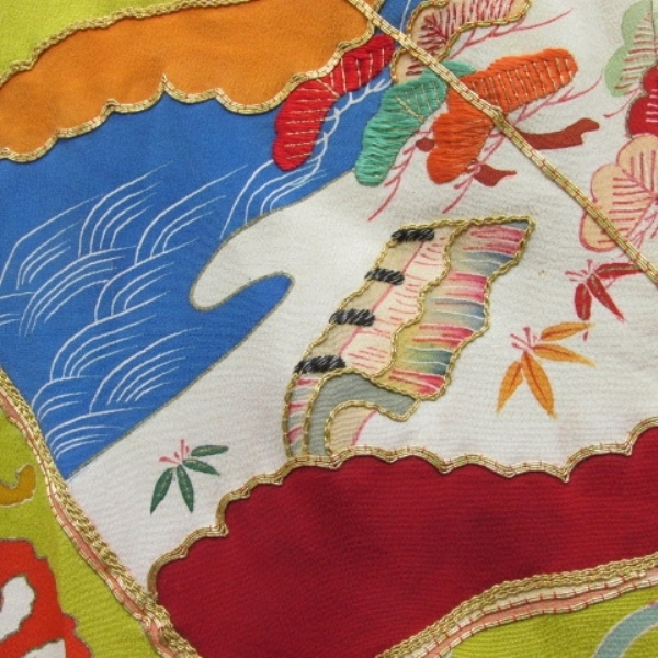 アンティーク振袖華やか貝合わせ扇面牡丹・菊 金コマ・刺繍 正絹