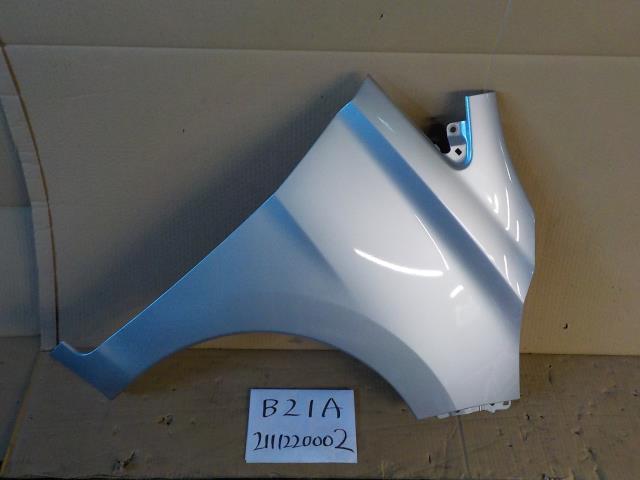  デイズ B21W 右フロントフェンダー A31/銀 個人宅宛発送不可(サイド)｜売買されたオークション情報、yahooの商品情報をアーカイブ公開 - オークファン 日産用