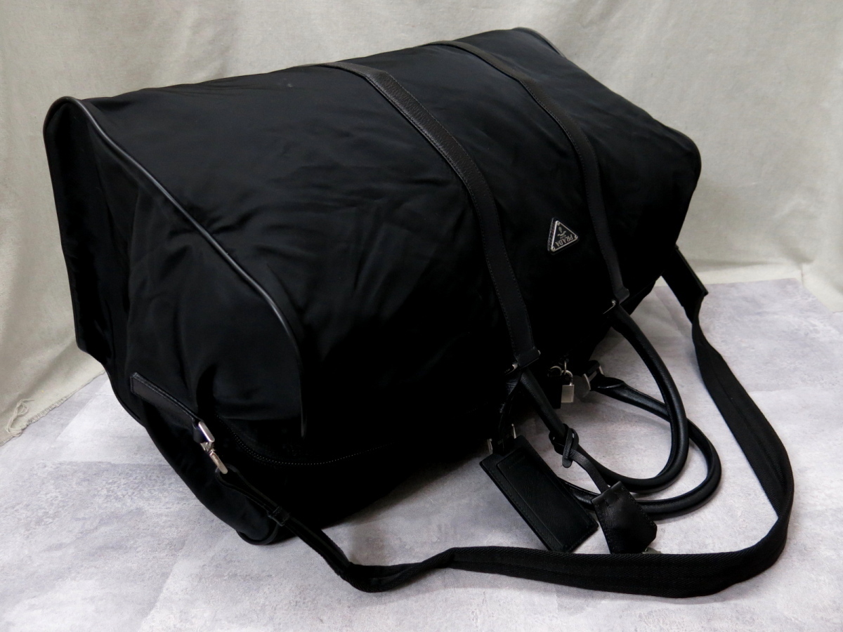 ○超美品○PRADA プラダ○ポコノ ナイロン サフィアーノ レザー 本革 