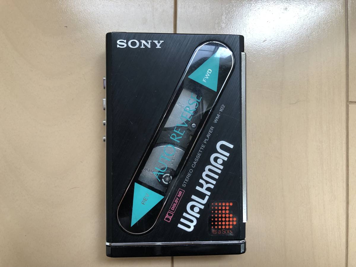 大得価 SONY WALKMAN ソニー ウォークマン WM-102 ジャンク品(再生専用)｜売買されたオークション情報、yahooの商品情報をアーカイブ公開 - オークファン 再生専用