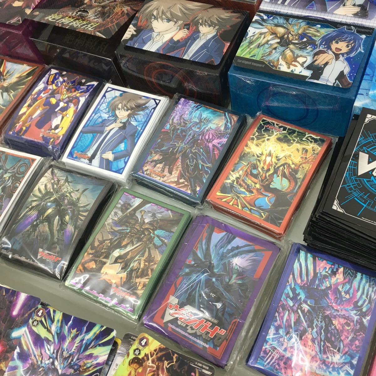 ジャンク】ヴァンガード デッキケース スリーブ カード 大量セット 傷