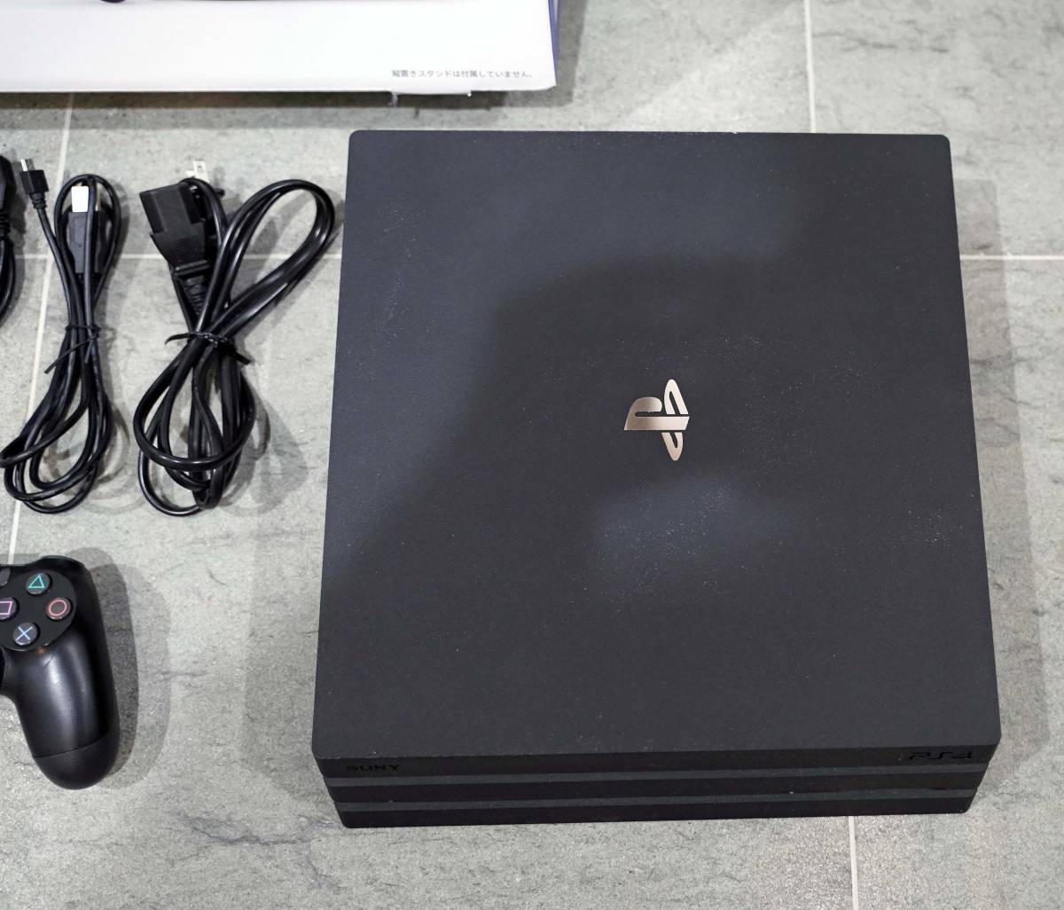 PS4 PlayStation4 Pro 1TB 本体 付属品完備 初期化 動作確認済(PS4本体 