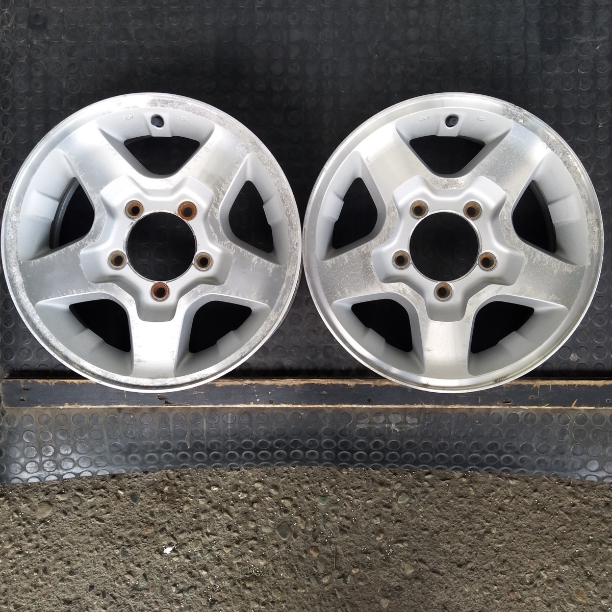 16インチ | 5穴 2026年最新Yahoo!オークション 5.5の中古品 -139.7 