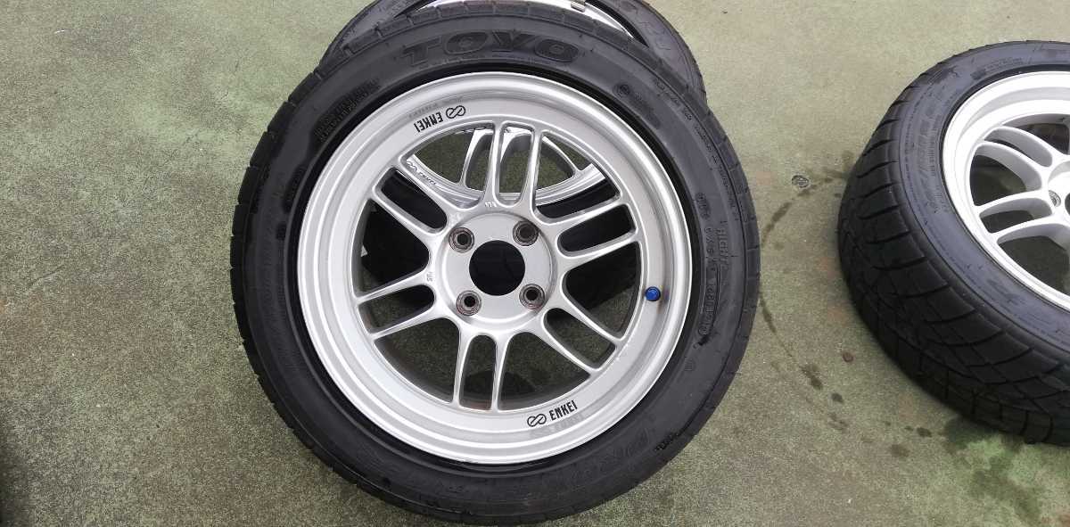 エンケイ RPF1 15インチ 4穴 PCD 100 7J オフセット+41 R1R付きです 