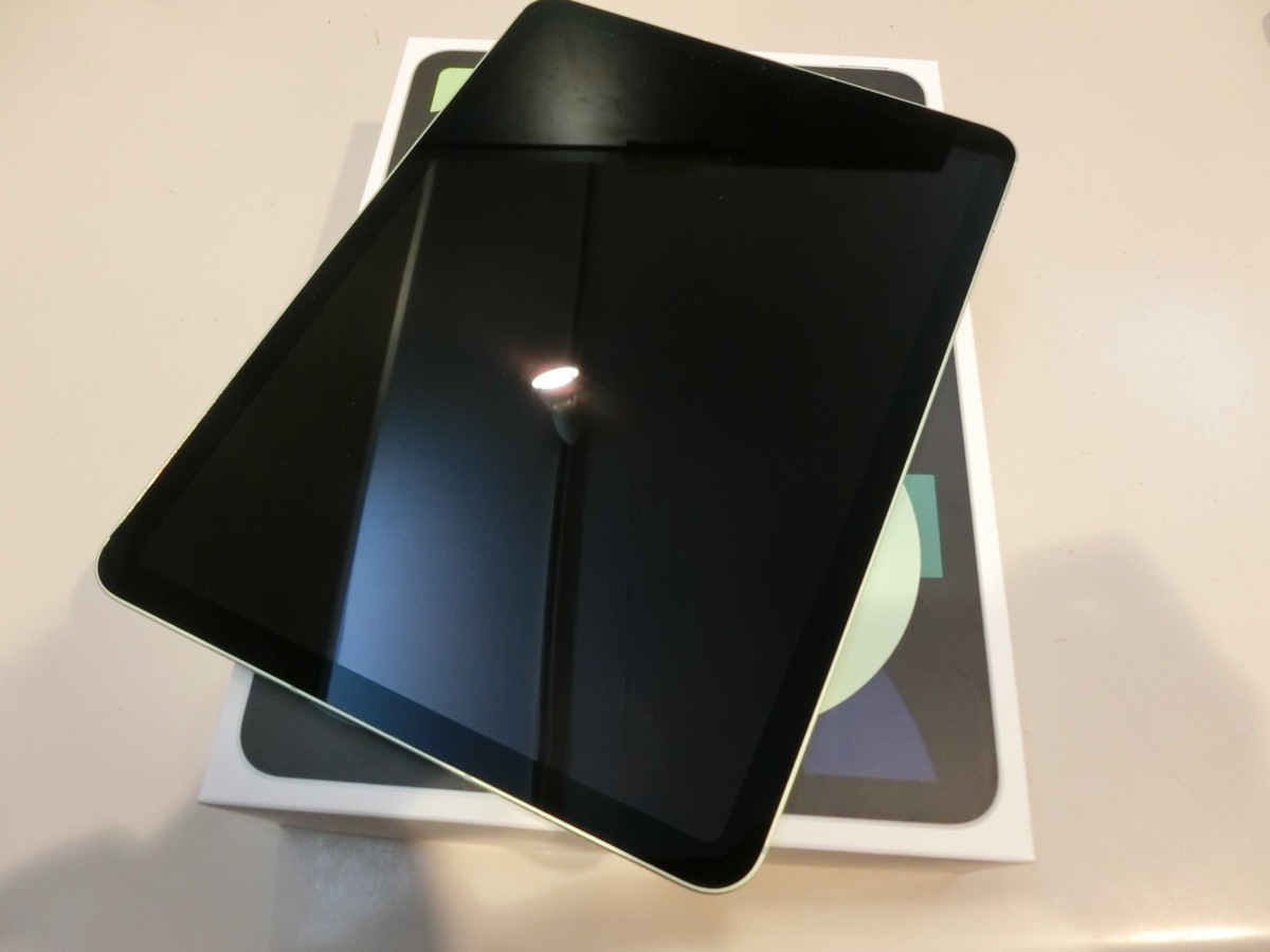 iPad Air Apple ipad 整備済み品 air SIMフリー Wi-Fi+Cellular 0 4