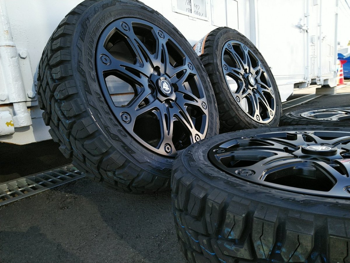 15インチ タイヤホイールセット TOYO OPEN COUNTRY 深リム7J オープン
