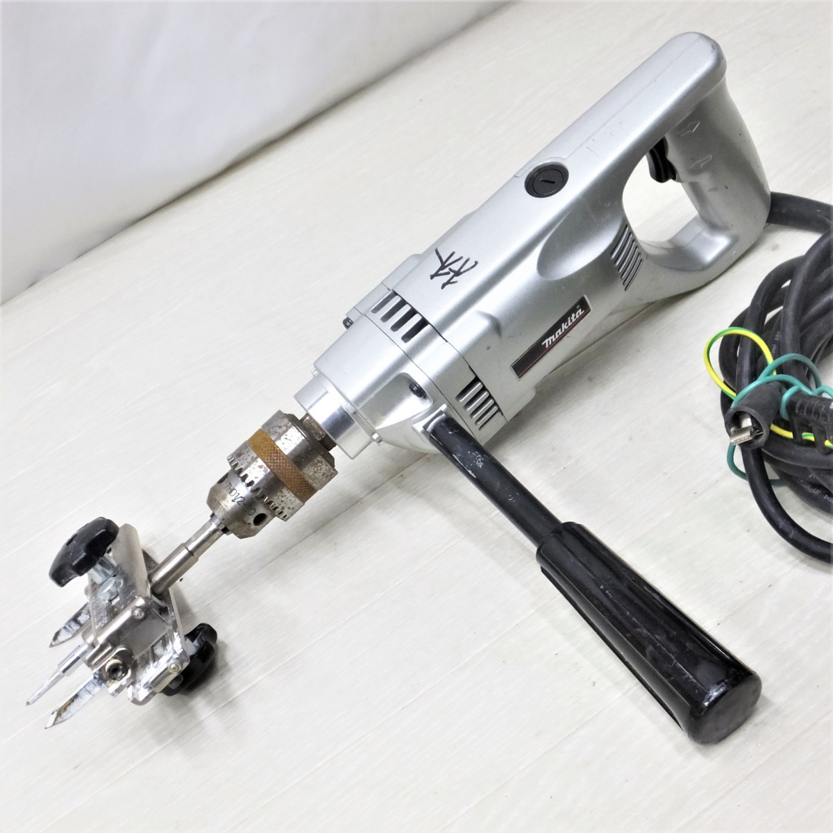 ◇makita マキタ 13mm ドリル 自在錐 セット 6304R 生逆転両用 電動