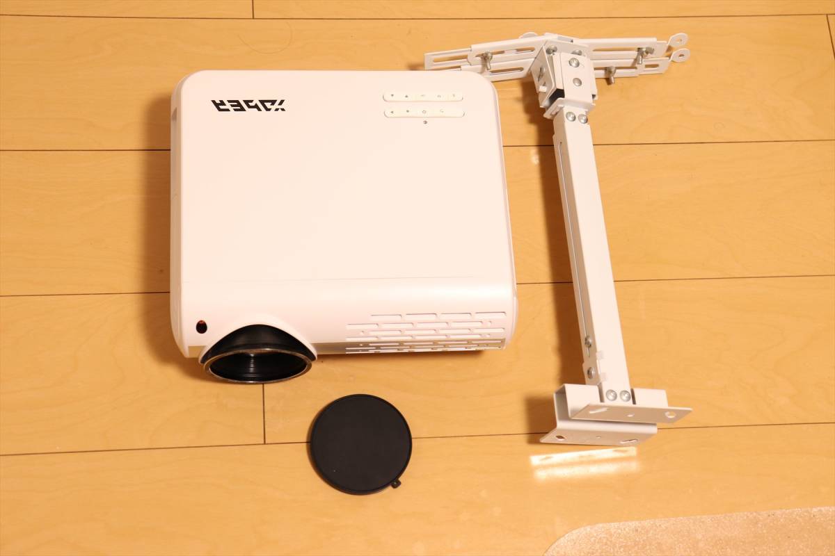  YABER プロジェクター 9000lm 1920 1080リアル解像度 &plusmn;50&deg;4Dデータ台形補正付き パソコン/スマホ/タブレット/ゲーム機接続可能(本体)｜売買されたオークション情報、yahooの商品情報をアーカ 本体