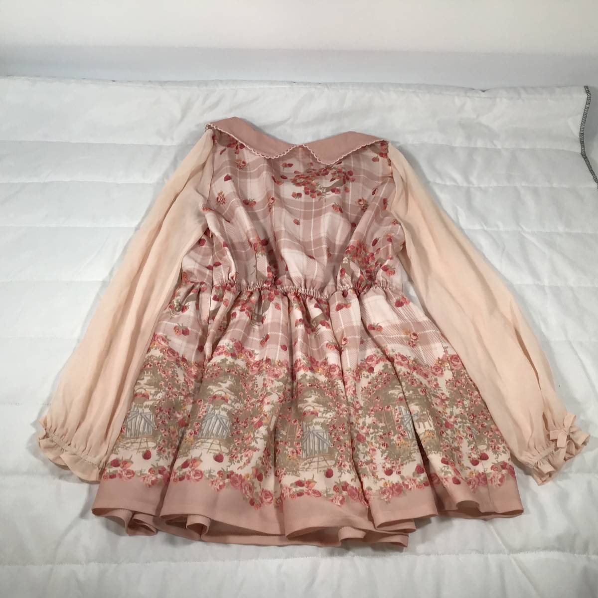 Y 406 長袖イチゴ柄ロリータワンピース Liz Lisa リズリサ フリーサイズ ワンピース 売買されたオークション情報 Yahooの商品情報をアーカイブ公開 オークファン Aucfan Com Y 406 長袖イチゴ柄ロリータワンピース Liz Lisa リズリサ フリーサイズ ワンピース 売買されたオークション情報 Yahooの商品情報をアーカイブ公開 オークファン Aucfan Com