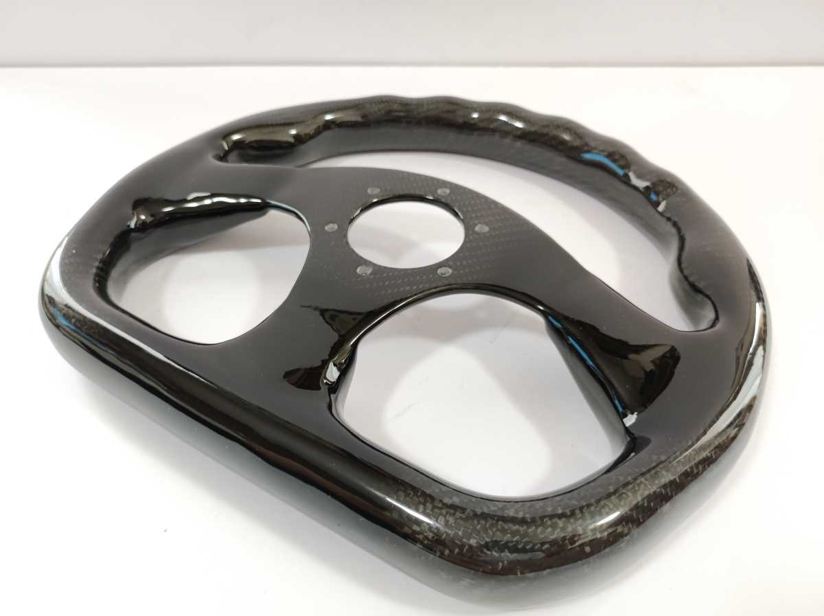 ドライカーボン ステアリング Dシェイプ 330mm momoピッチ