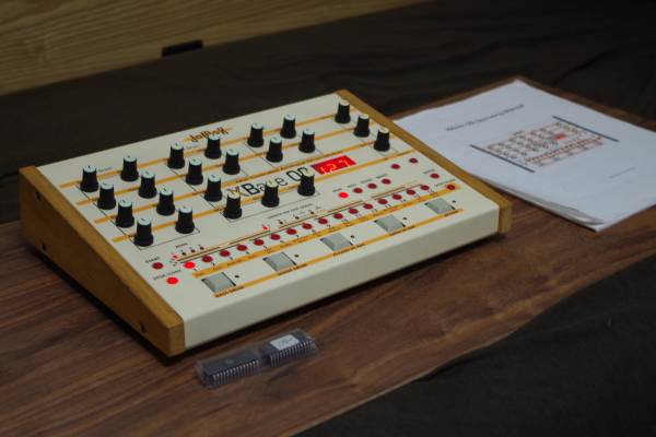 Jomox XBase 09 中古良好品 送料込み！アナログドラム音源(リズム 