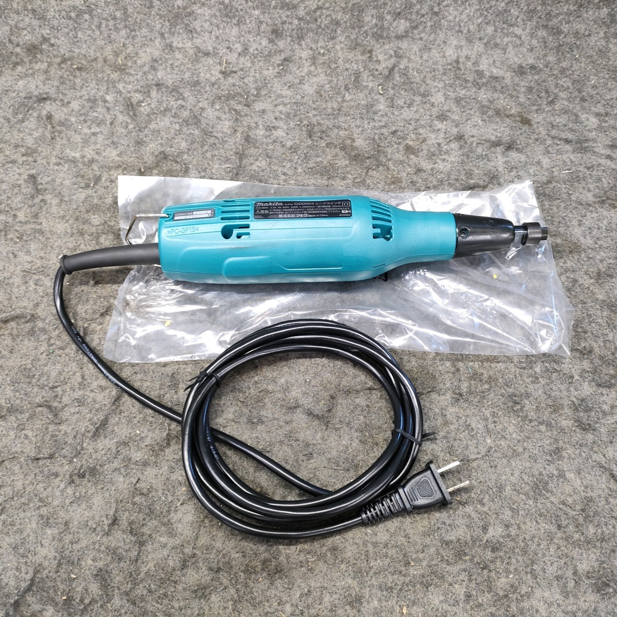 マキタ ミニグラインダ makita 6mm 100V GD0603 | 0 公式通販 モデル906 6mmミニグラインダ 240W スイッチ式 エアグラインダー マキタ(Makita) ☆極美品☆