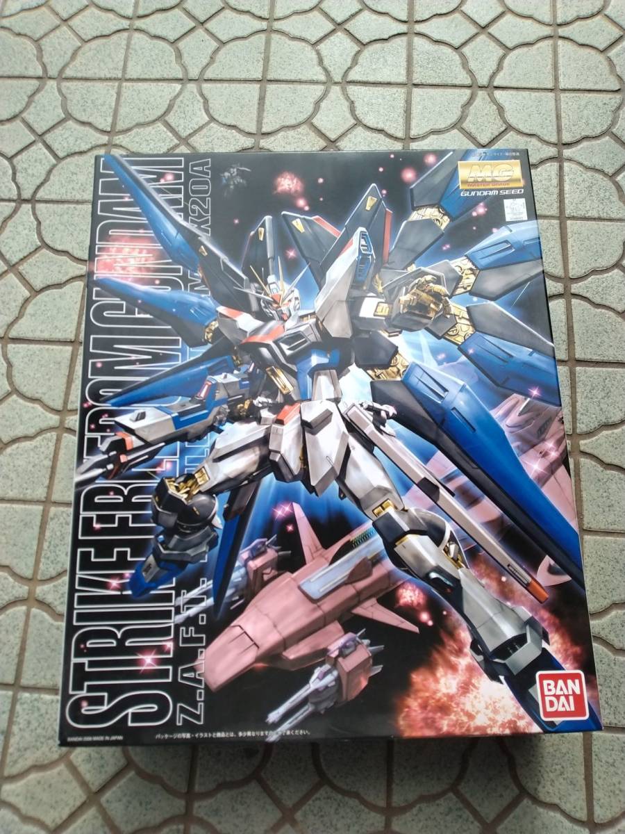 旧MGストライクフリーダムガンダム バンダイ ジャンク 旧ストフリ 1
