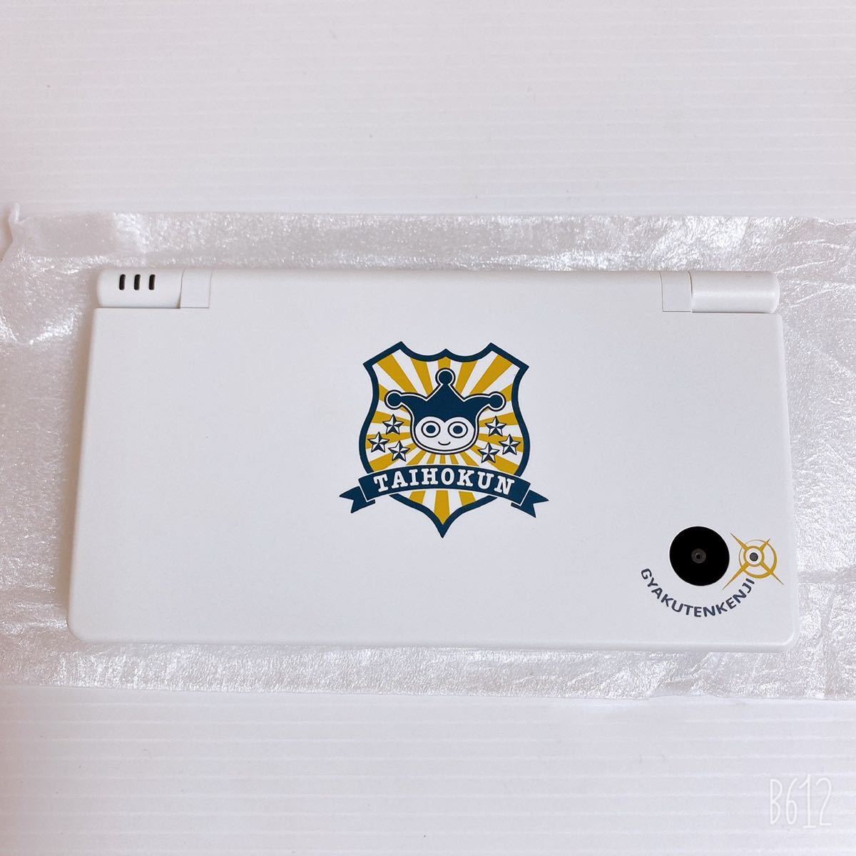 美品】逆転検事 PREMIUM EDITION オリジナルデザイン ニンテンドーDSi