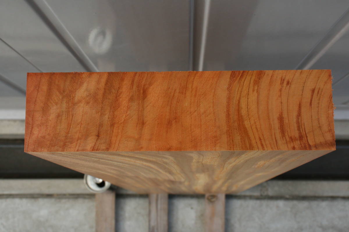 欅 けやき ケヤキ 柾目材 テーブル 無垢材 一枚板 彫刻材 看板 長さ78 3cm 幅 7cm 厚み5 5cm 欅 けやき 売買されたオークション情報 Yahooの商品情報をアーカイブ公開 オークファン Aucfan Com
