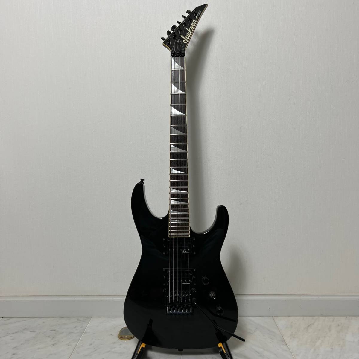 美品 日本製 Jackson Soloist ジャクソン ソロイスト デカロゴ スルー
