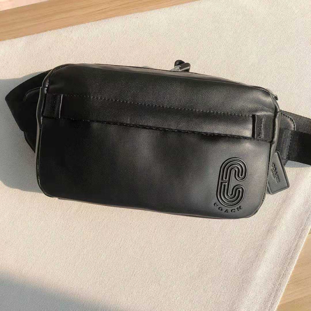 コーチ Coach バッグ メンズ ショルダーバッグ 斜めがけ ウエストバッグ ボディーバッグ ベルトバッグ ブラック 917 その他 売買されたオークション情報 Yahooの商品情報をアーカイブ公開 オークファン Aucfan Com