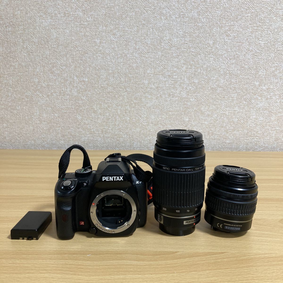 PENTAX K-r ペンタックス ⁄ PENTAX-DAL 18-55mm レンズ + F3.5 SIGMA 