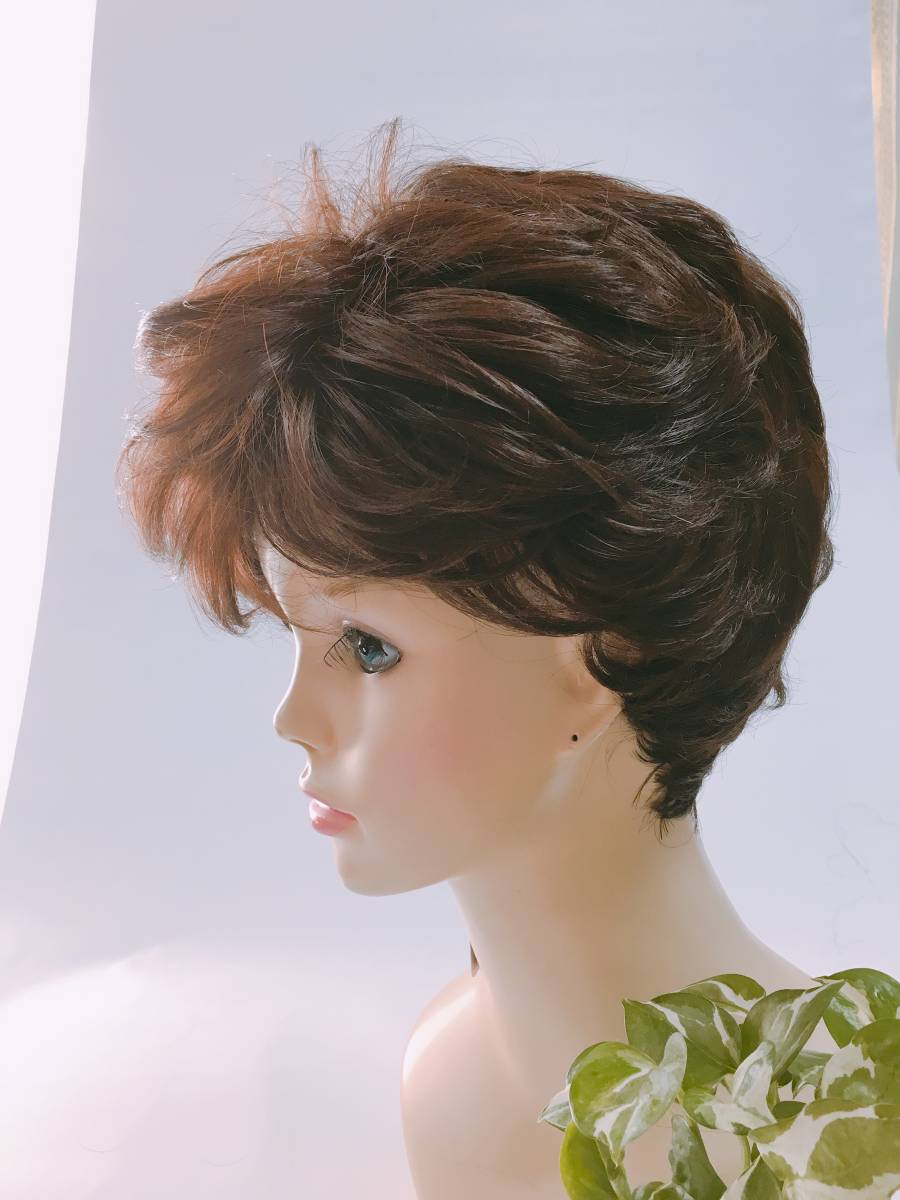新品！上品なウイッグかつら医療用にもナチュラル栗ブラウン★男女兼用洗える★１点限り★サイズ調節可★耐熱　健康　安心