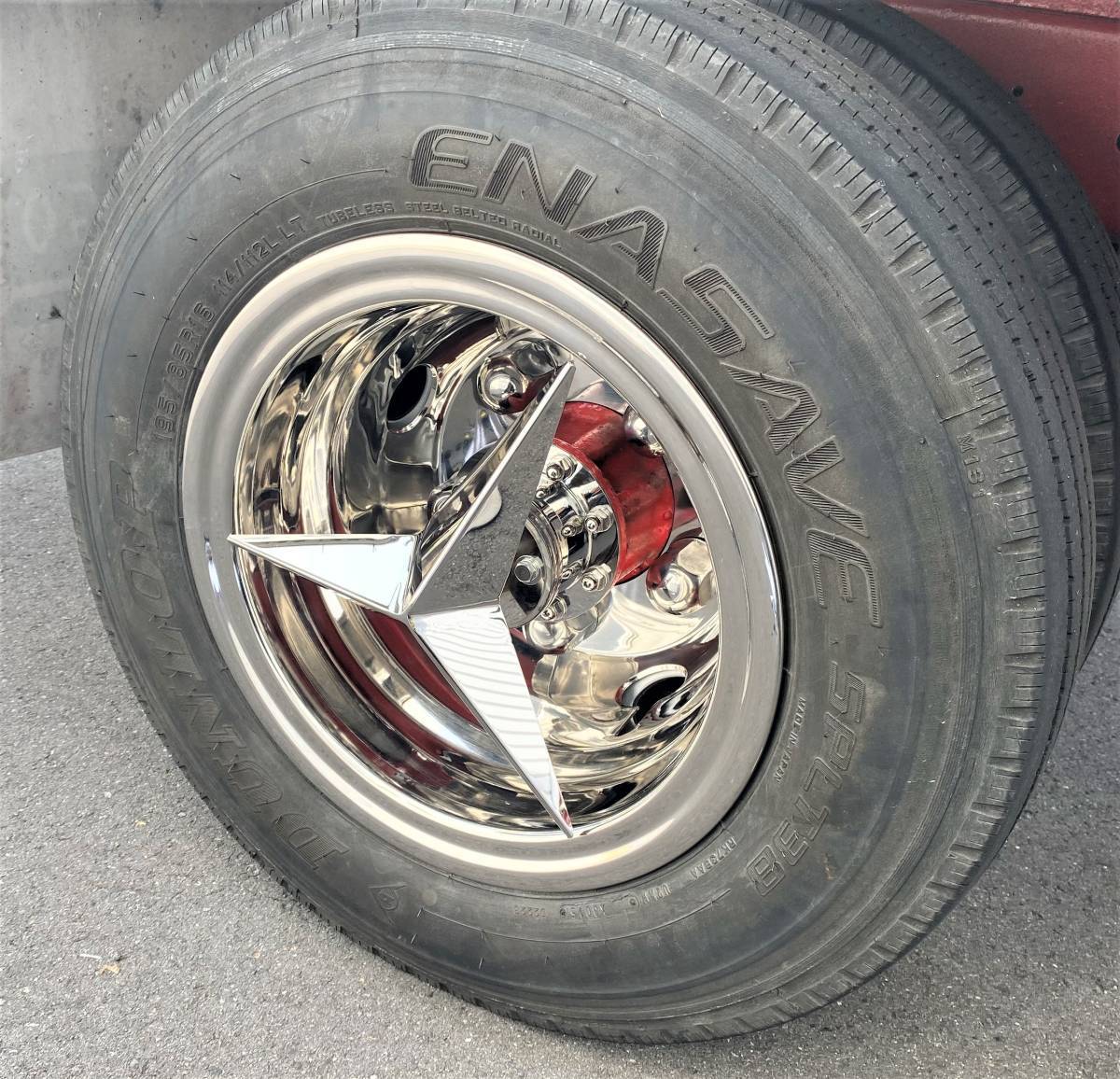 新品！ 鏡面ステンレス ベンツ型 16インチ ホイールスピンナー 3穴 2個