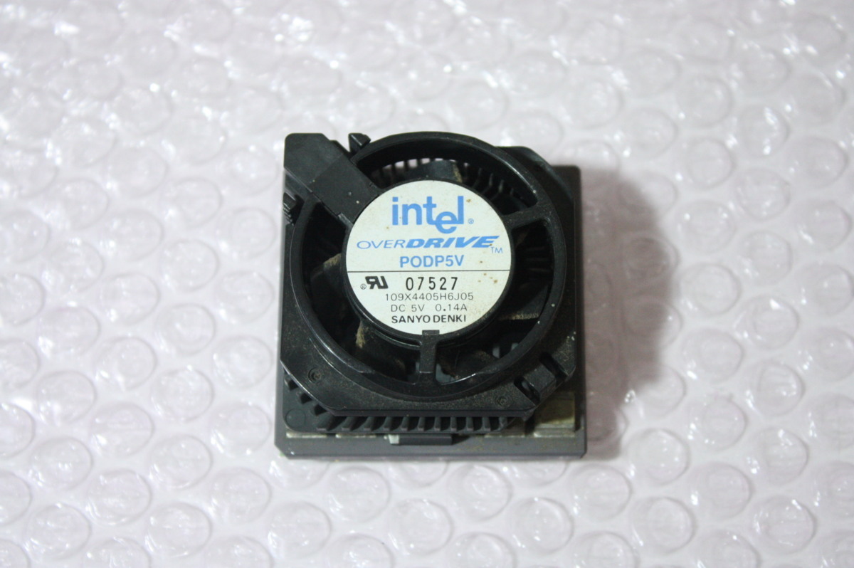 オンライン最激安 P49【中古】☆Intel PODP5V83☆Pentium OverDrive