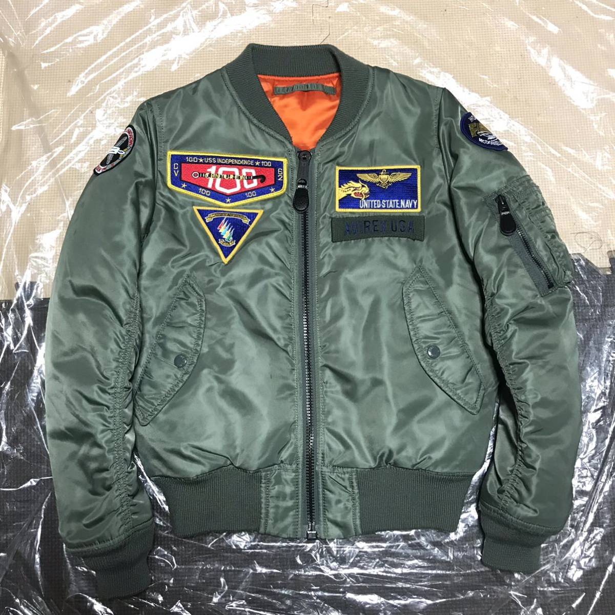 AVIREX MA-1 フリーsize カスタム 美品 MA-1 AVIREX カスタム トップ