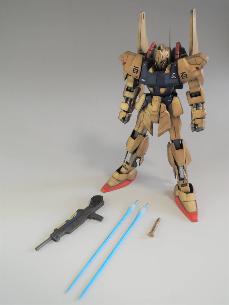 塗装済み完成品 ガンプラ 1/100旧キット 　ろかくジム　旧キット 1/100 百式（旧キット） 改修・塗装済み完成品 【機動戦士ガンダム Z