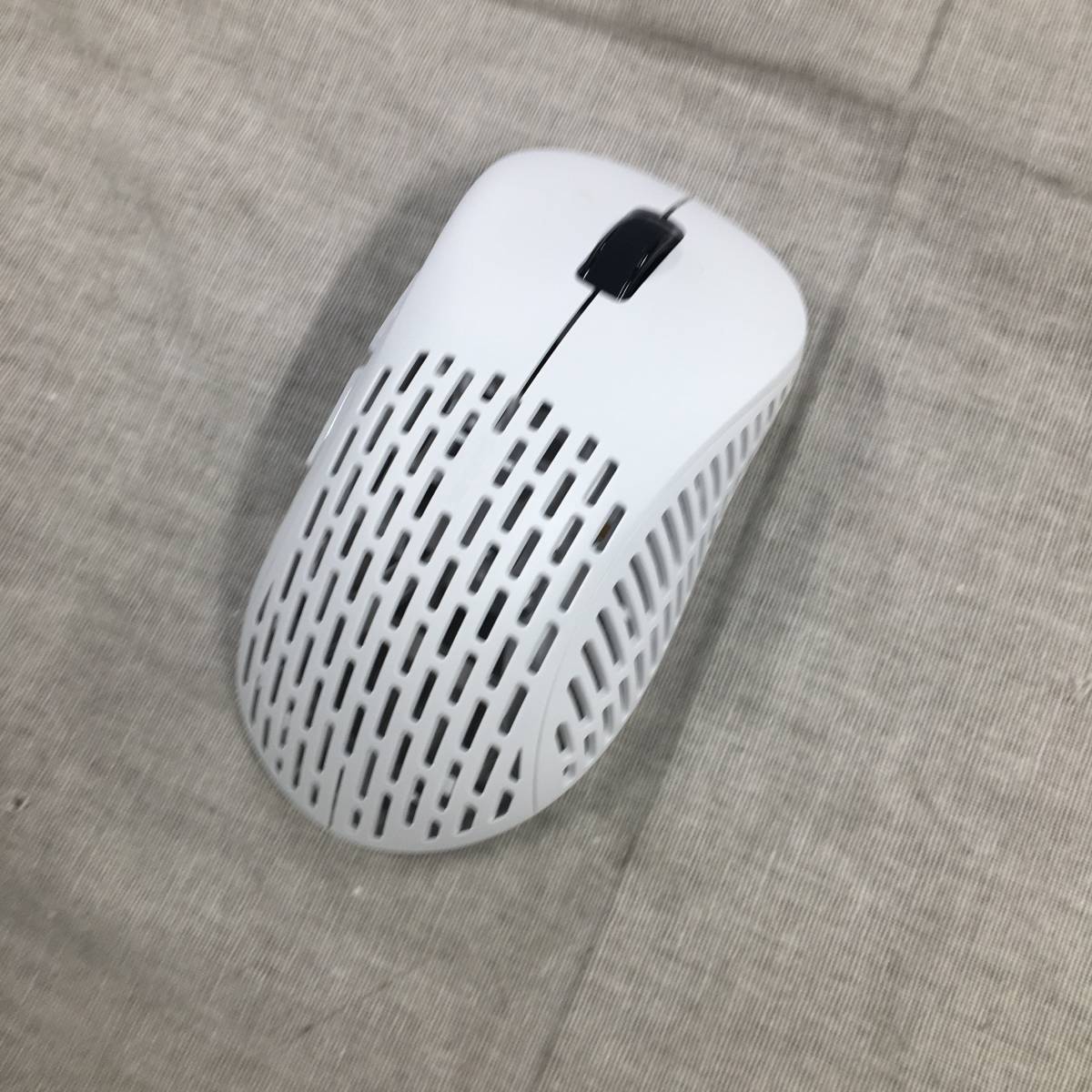 pulsarX2V3mini。8Kワイヤレスドングル付き 8K Dongle – Pulsar