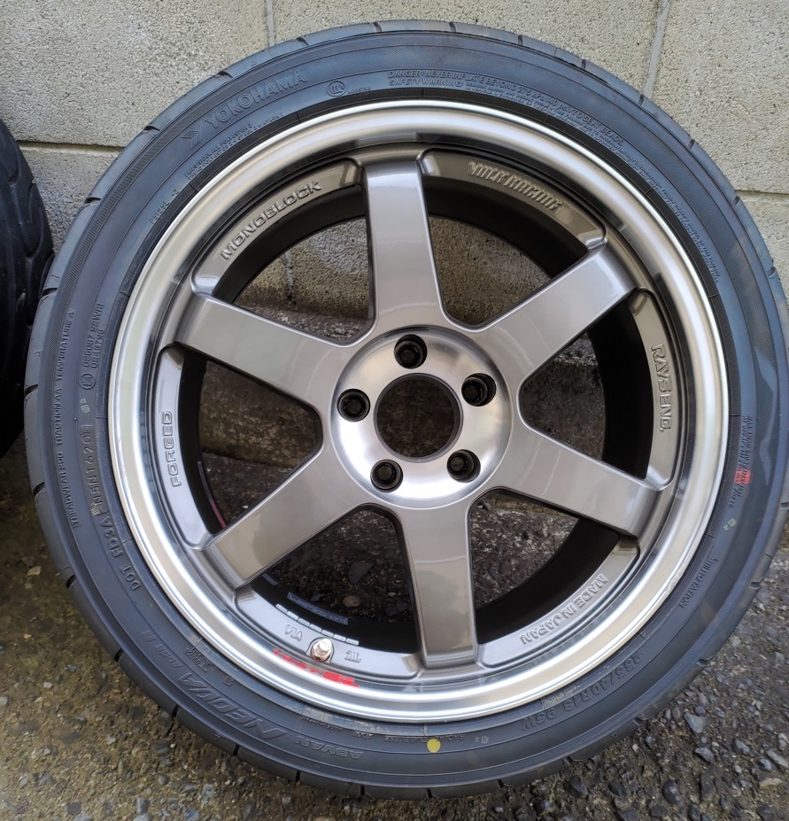ネット通販サイト ホイール：Rays TE37 18インチ 9.5J オフセット 35mm 