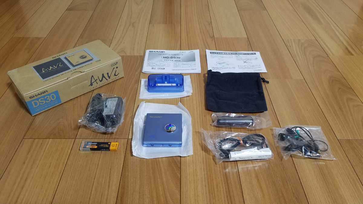 ☆新品☆ 希少 SHARP ポータブルMDプレイヤー MD-DS30-A シャープ