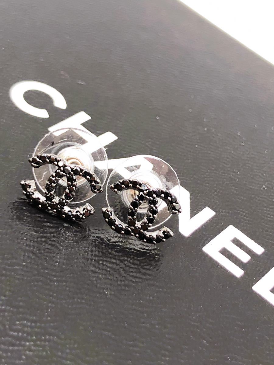 1円～ シャネル ココマーク ラインストーンピアス 存在感  