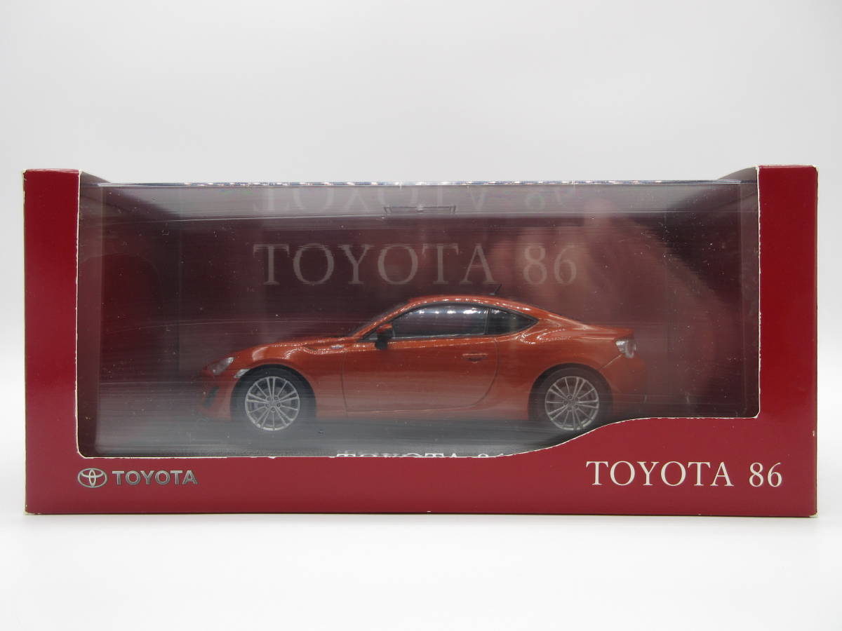 1/30 トヨタ 86 TOYOTA86 カラーサンプル 非売品 ミニカー オレンジ