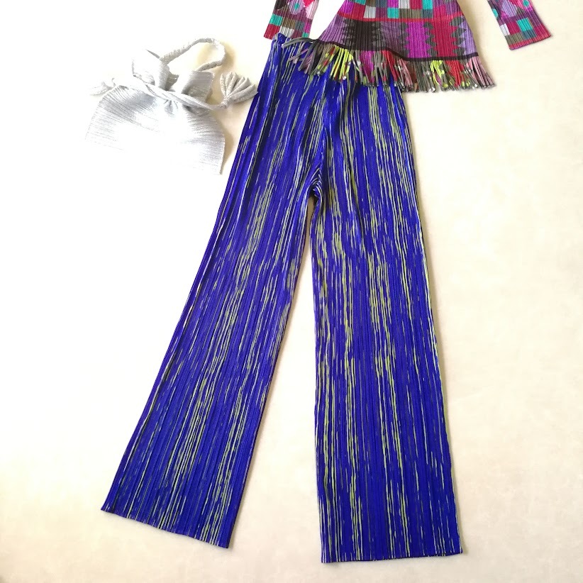極美品✨PLEATS PLEASE パンツ マルチストライプ マルチカラー 総柄 プリーツプリーズ PLEATS PLEASE イッセイミヤケ☆マルチカラー 大人
