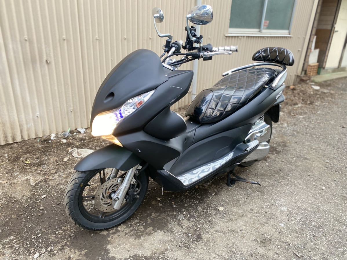 PCX125 カスタム マットブラックエディション 走行12975キロ エンジン