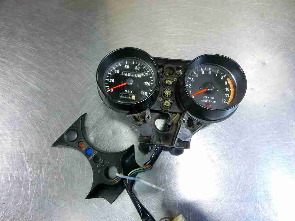 500ss 純正メーターassy マイル表示 走行少 H1e マッハ Mach カワサキ用 売買されたオークション情報 Yahooの商品情報をアーカイブ公開 オークファン Aucfan Com