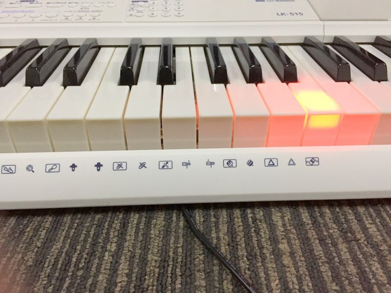 CASIO LK-515 光ナビゲーションキーボード カシオ H1938