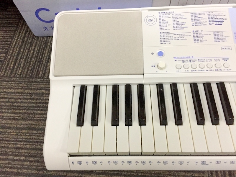 専用　CASIO LK-515　電子キーボード　光るナビゲーション　スタンド付き CASIO（カシオ） 光ナビゲーションキーボード LK-515 | Piano Cloud