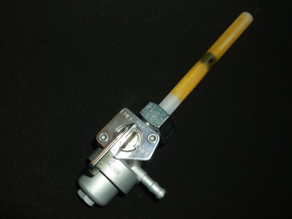 定番，お得 AC13 純正 フューエルコック ASSY 送料550円 マグナ50 燃料コック MAGNA50 ストレーナー ホンダ HONDA ガソリン コック .gbz(キャブレター)｜売買されたオークション情報、yahooの商品情報をアーカイブ ホンダ用