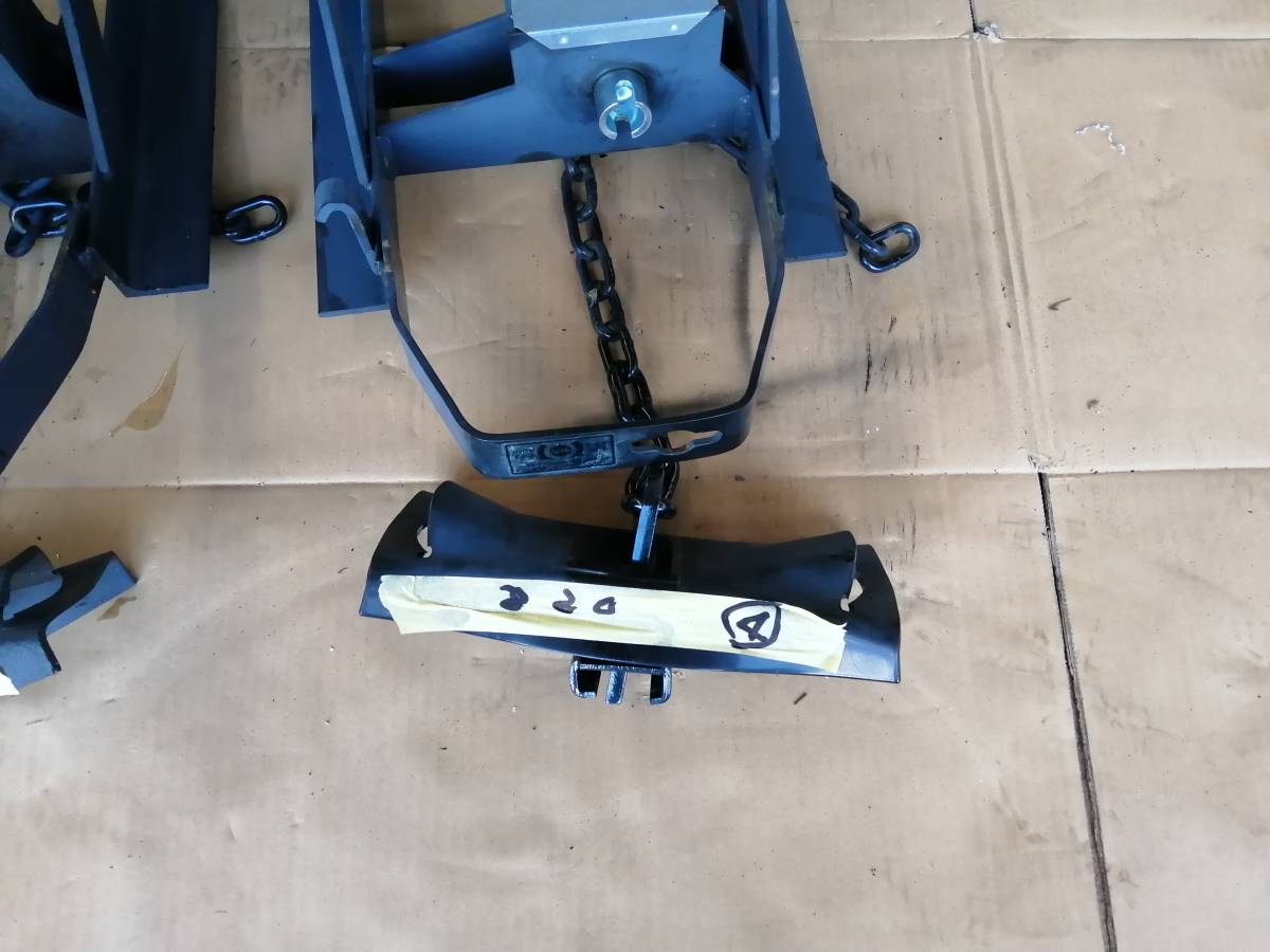 3－①②③タカラ産業㈱ スペアー吊り(PLB4905) 新車外し.4番は売れ