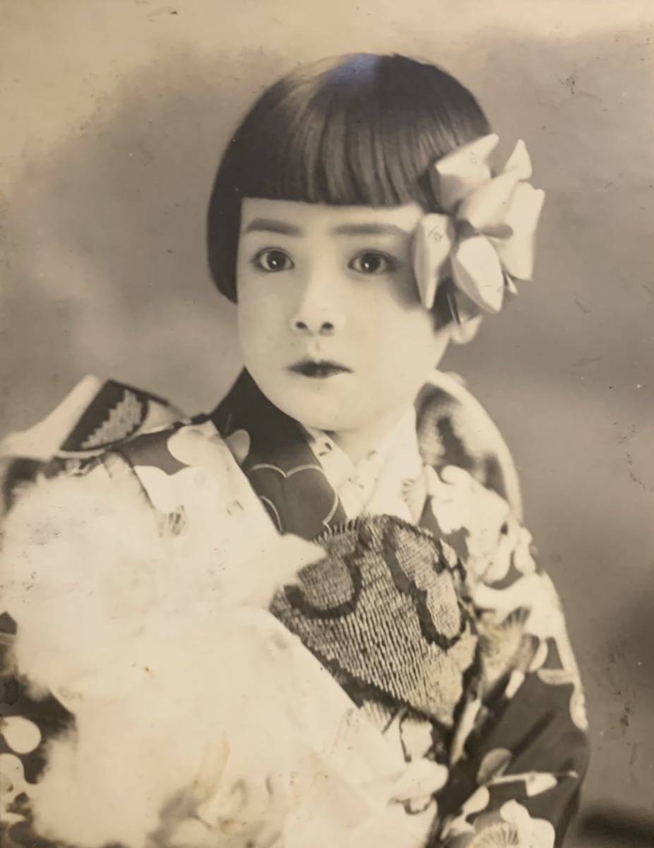 戦前 和服美少女 古写真 1枚 美人 美女 美少女 女学生 着物 女性 昭和 家族 歴史 資料 大日本帝国 時代考証 白黒写真 古い写真 073 印刷物 売買されたオークション情報 Yahooの商品情報をアーカイブ公開 オークファン Aucfan Com