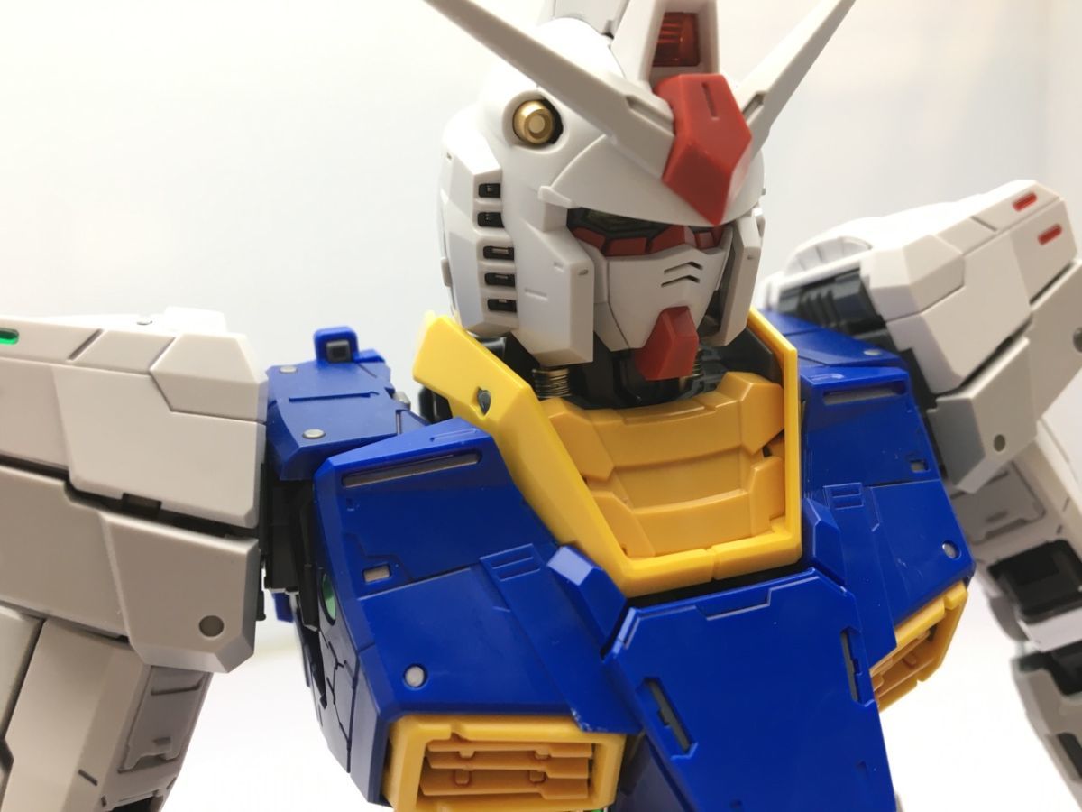 バンダイ 1/60 RX-78-2 ガンダム PG UNLEASHED 完成品/ジャンク/現状 