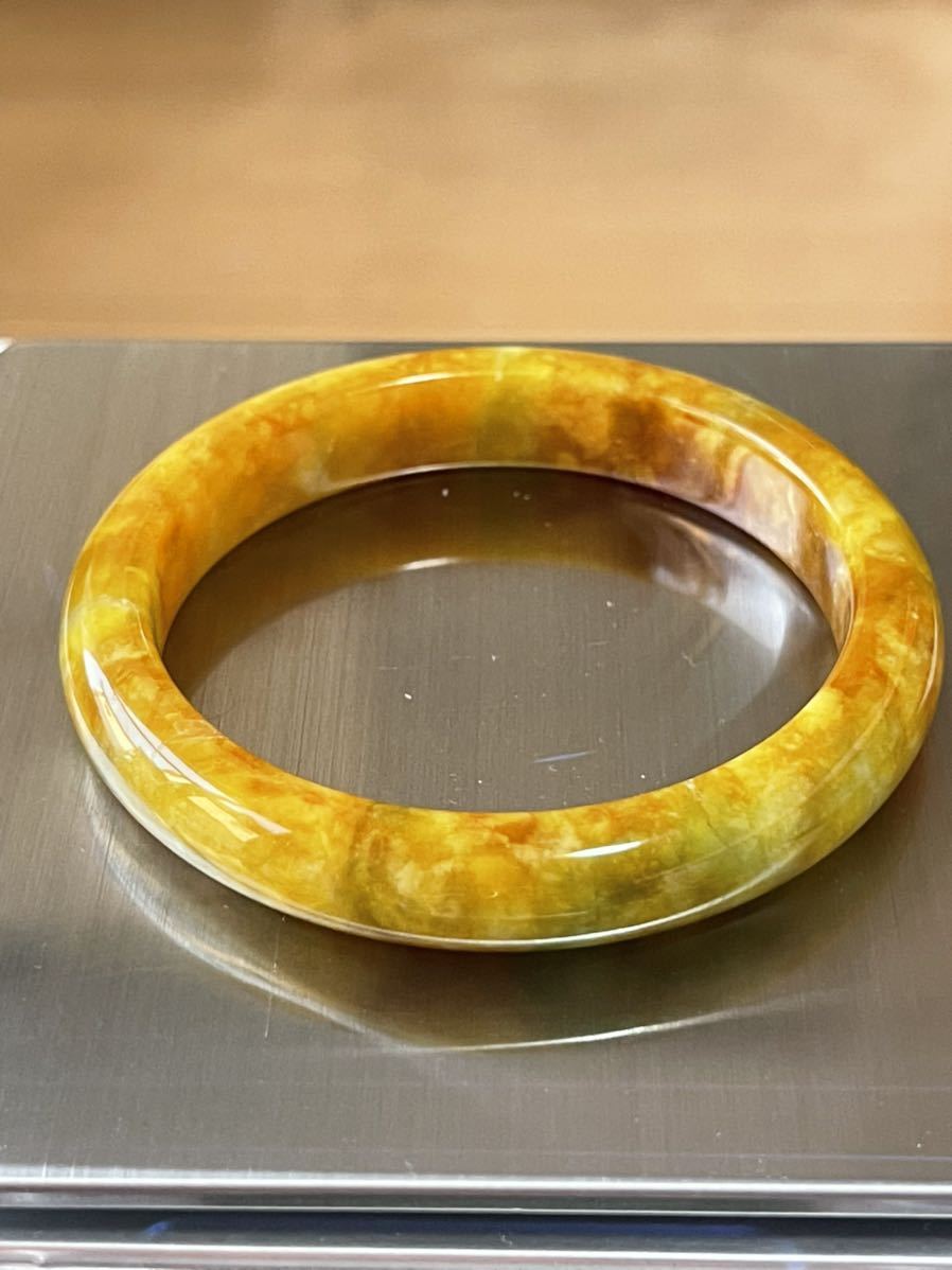 希少♪ 翡翠バングル ジェダイド 黄翡翠 重さ199.0ct サイズ53.1mm×10.2