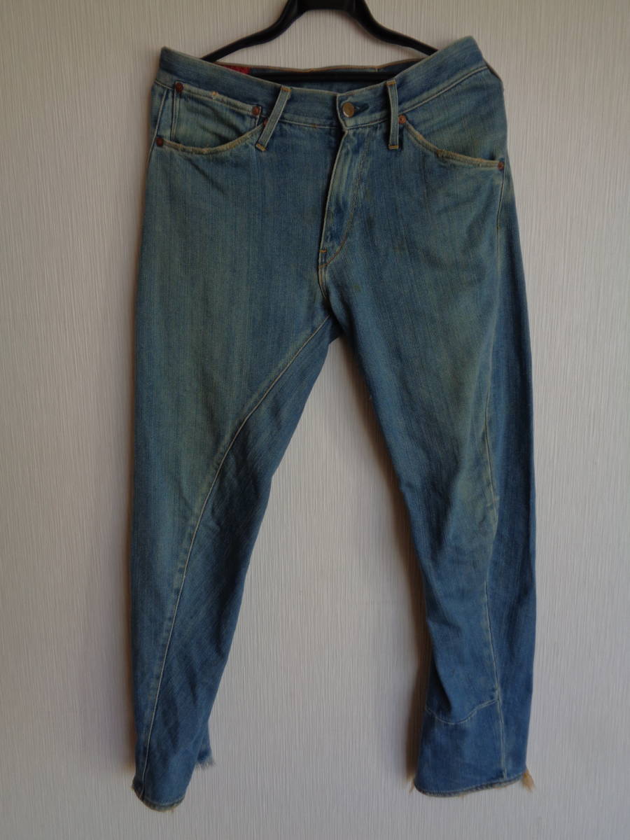 LEVIS RED 初期 リーバイス W30 革　希少 Levi's RED リーバイスレッド 最初期 1st 01SS デニムショップコート