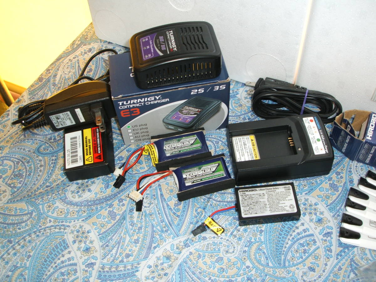 ヒロボーSRBクオークSG（HIROBO SRB Quark-SG）+未使用パーツ多数(完成 