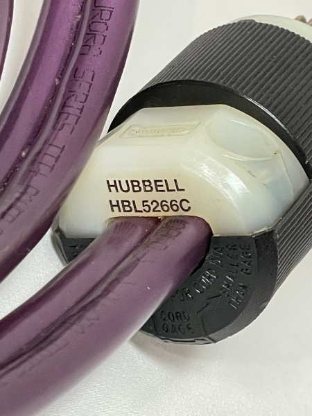 WIREWORLD AURORA SERIES III ノイズキャンセリング AC電源パワー