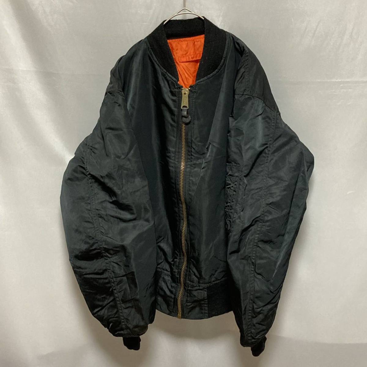 90s USA製　ALPHA MA-1 フライトジャケット カーキ　Mサイズ 90s USA製 アルファ MA-1 フライトジャケット M 深めカーキ USA製