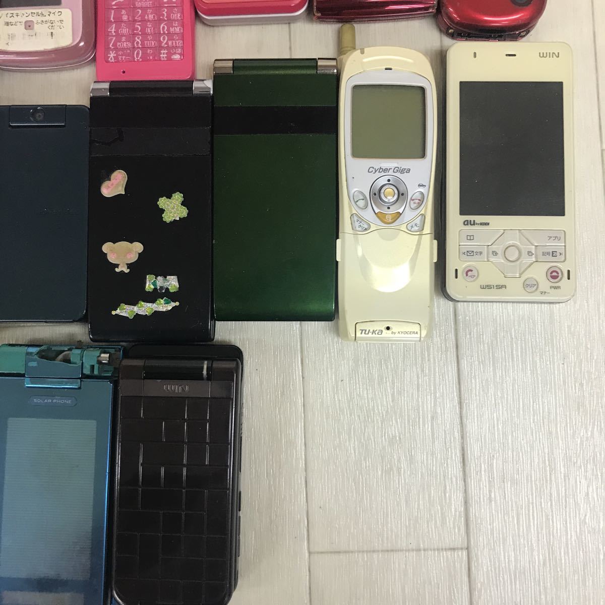 B0057 ガラケー まとめ 66点 大量 セット docomo ソフトバンク au 他