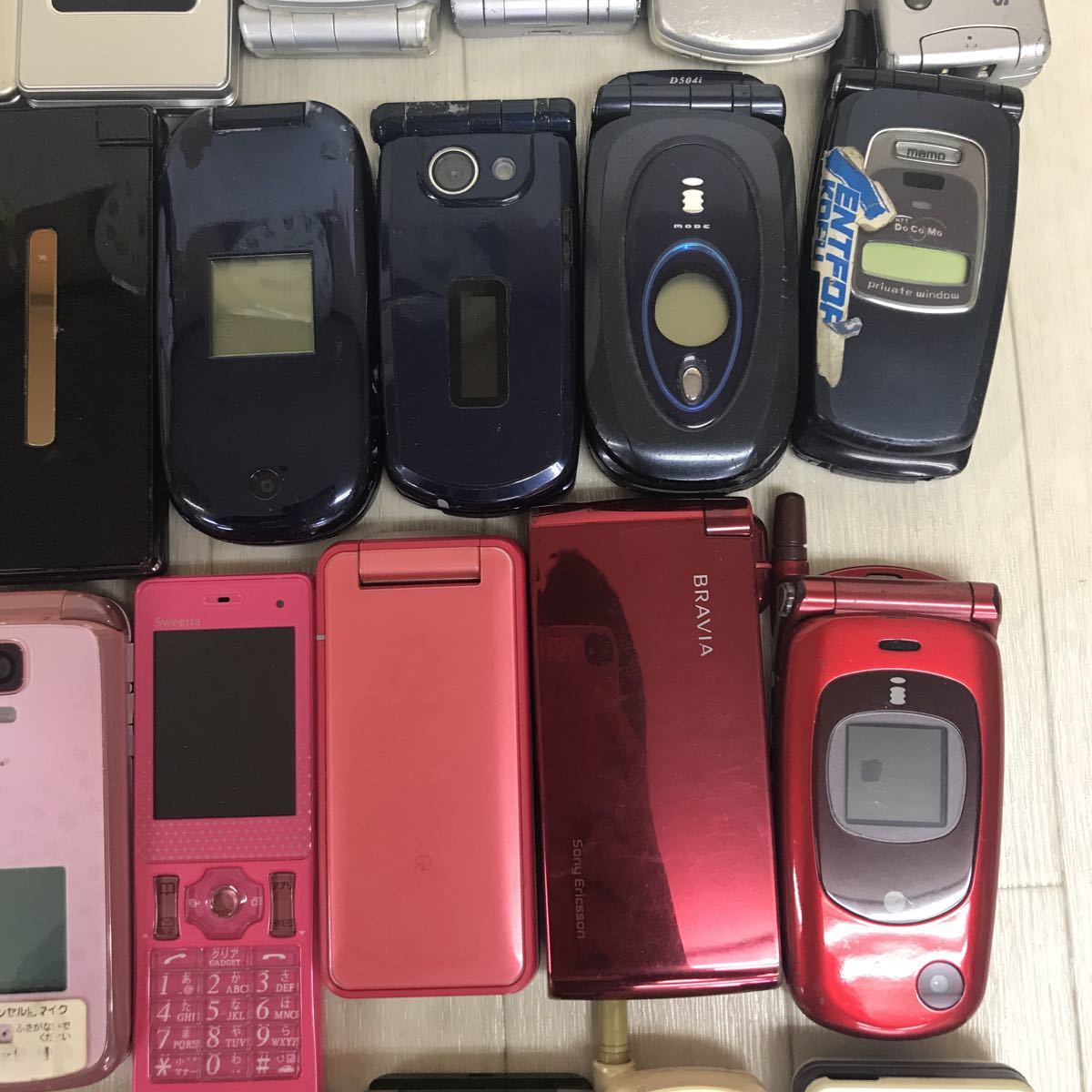 B0057 ガラケー まとめ 66点 大量 セット docomo ソフトバンク au 他