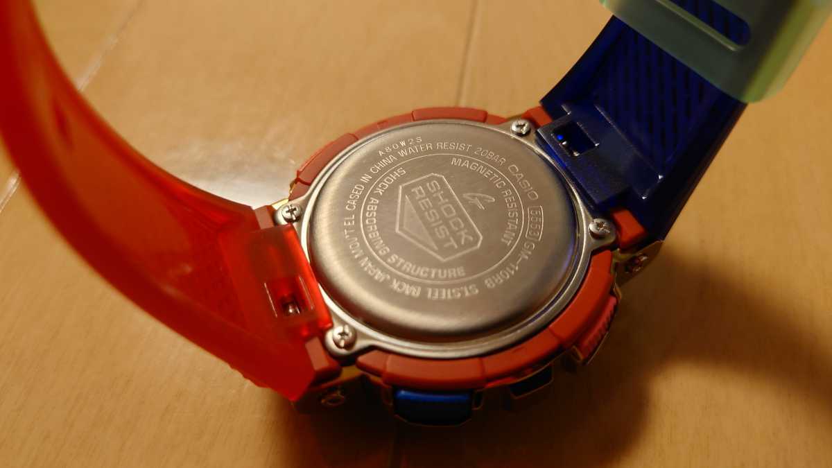 CASIO G-SHOCK GM-110RB-2AJF Youth Metal レインボー 美品 【公式通販】