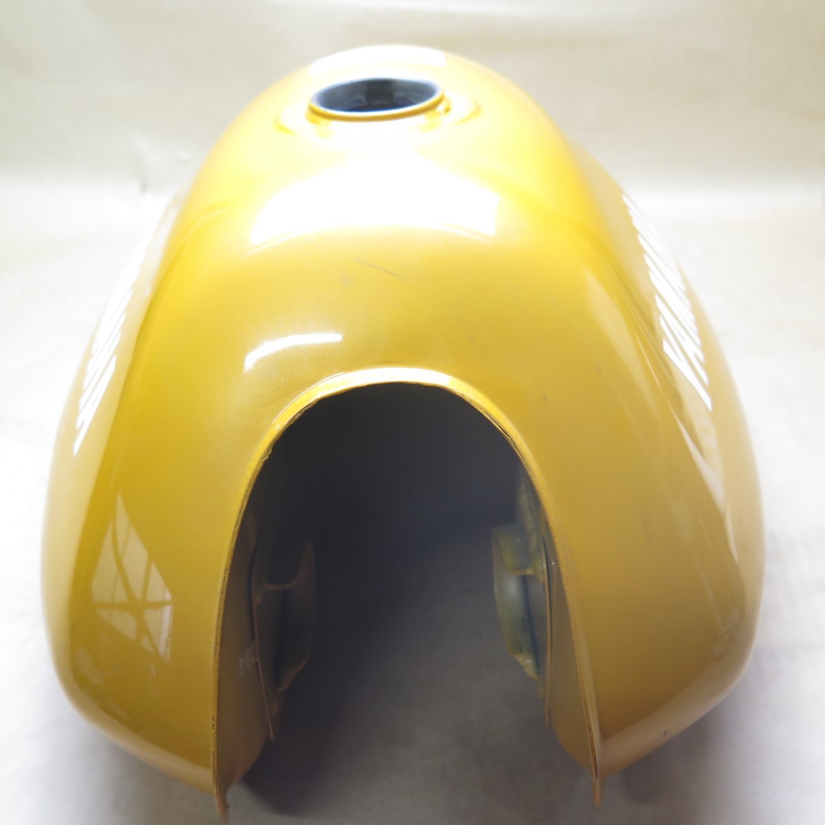 ヤマハ SRV250 フューエル タンク ガソリン 燃料 タンク 4DN ｜タンク